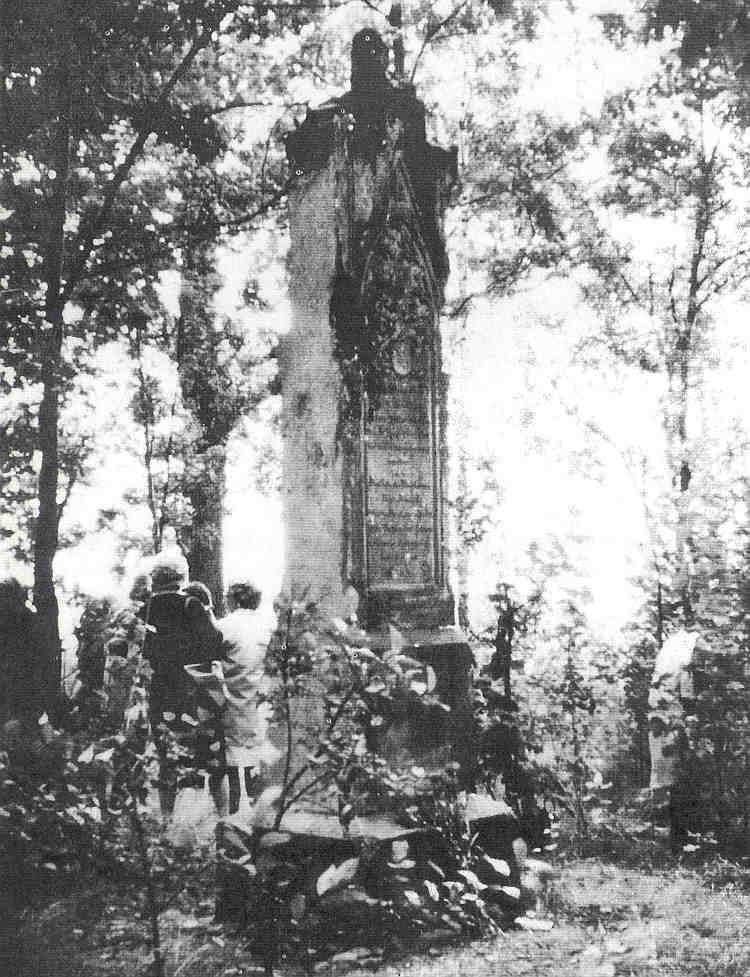The Viehweg monument 1972